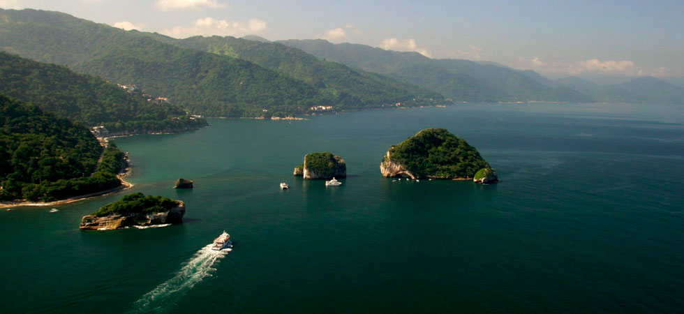 Donde la montaña se une con el mar